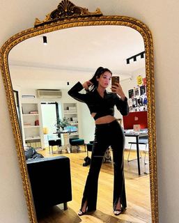 Pinar Deniz feet photo thumbnail