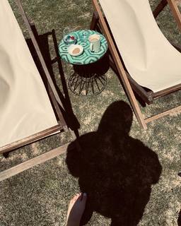 Pinar Deniz feet photo thumbnail