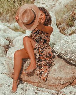 Pinelopi Plaka feet photo 14