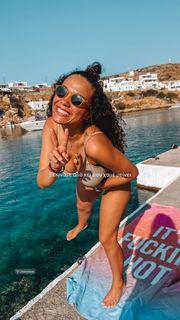 Pinelopi Plaka feet photo 8