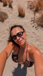 Pinelopi Plaka feet photo 11