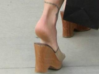 Pink feet photo thumbnail