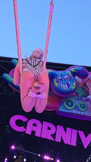 Pink feet photo thumbnail