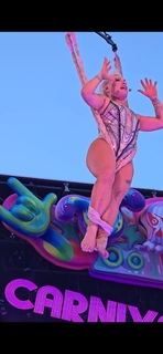 Pink feet photo thumbnail