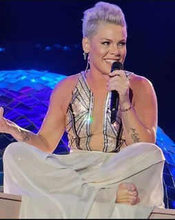 Pink feet photo thumbnail