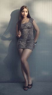 PinkPantheress feet photo thumbnail