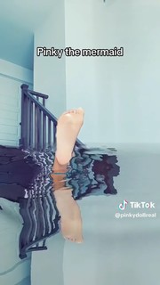 Pinkydoll feet photo 1
