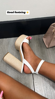 Pinkydoll feet photo 5