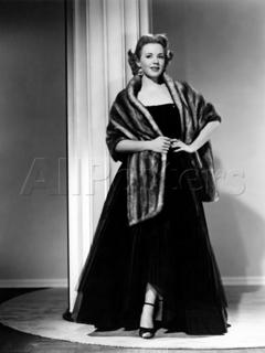 Piper Laurie feet photo 4