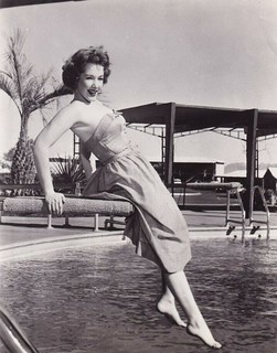 Piper Laurie feet photo 5