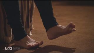 Piper Perabo feet photo thumbnail