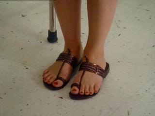 Piper Perabo feet photo thumbnail