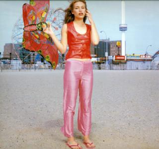 Piper Perabo feet photo thumbnail