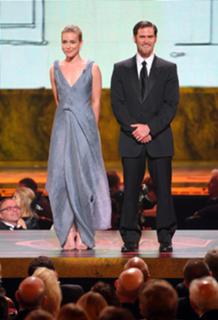 Piper Perabo feet photo thumbnail
