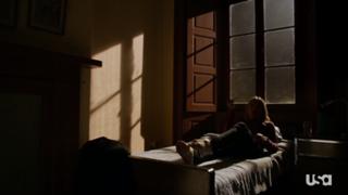 Piper Perabo feet photo thumbnail