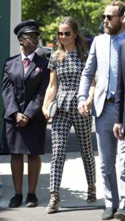 Pippa Middleton feet photo thumbnail