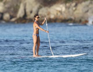Pippa Middleton feet photo thumbnail