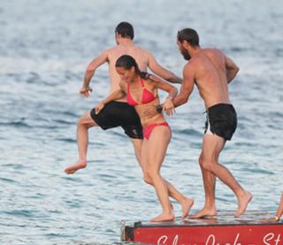 Pippa Middleton feet photo thumbnail
