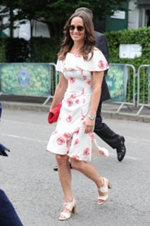 Pippa Middleton feet photo thumbnail