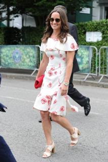 Pippa Middleton feet photo thumbnail