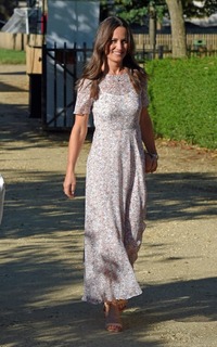 Pippa Middleton feet photo thumbnail