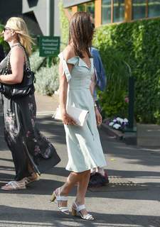 Pippa Middleton feet photo thumbnail