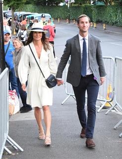 Pippa Middleton feet photo thumbnail