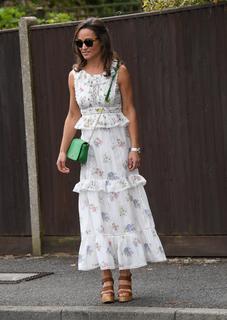Pippa Middleton feet photo thumbnail