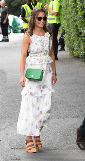 Pippa Middleton feet photo thumbnail