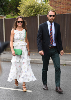 Pippa Middleton feet photo thumbnail