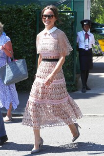 Pippa Middleton feet photo thumbnail