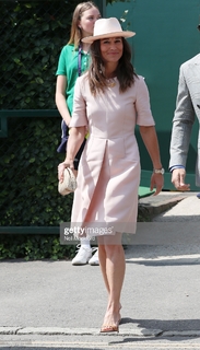 Pippa Middleton feet photo thumbnail