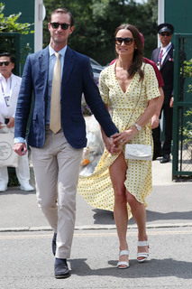 Pippa Middleton feet photo thumbnail