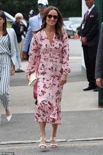 Pippa Middleton feet photo thumbnail