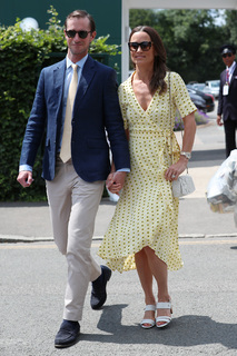 Pippa Middleton feet photo thumbnail