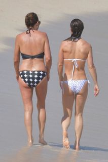Pippa Middleton feet photo thumbnail