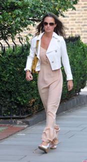 Pippa Middleton feet photo thumbnail