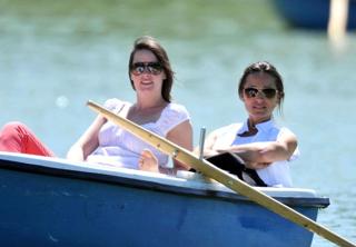 Pippa Middleton feet photo thumbnail