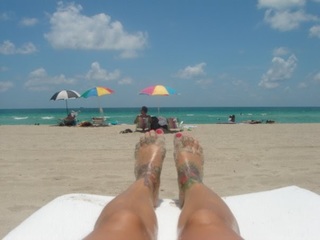 Pixie Acia feet photo 1