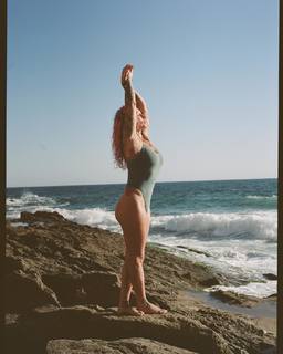 Pixie Acia feet photo 16