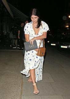 Pixie Geldof feet photo 3
