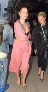 Pixie Geldof feet photo 7