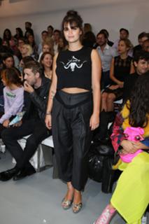 Pixie Geldof feet photo 18