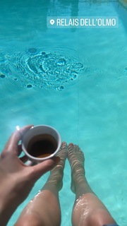 Pixie Lott feet photo thumbnail