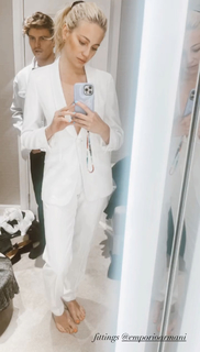 Pixie Lott feet photo thumbnail