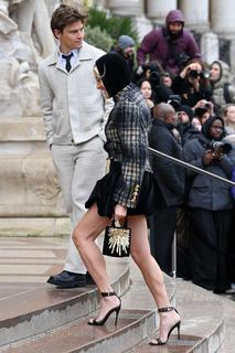 Pixie Lott feet photo thumbnail