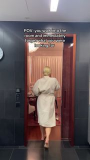 Pixie Lott feet photo thumbnail