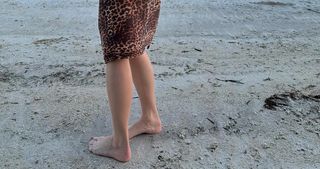 Pixie Lott feet photo 15