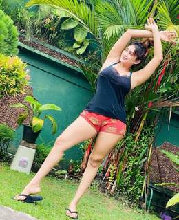 Piyumi Hansamali feet photo 19