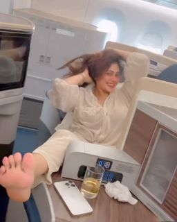 Piyumi Hansamali feet photo 8